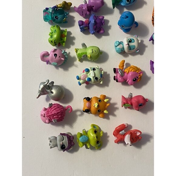 Lot 50+ Hatchanimals Mini Figures Adorable Animal Characters Fun Play Collecting - Picture 5 of 12